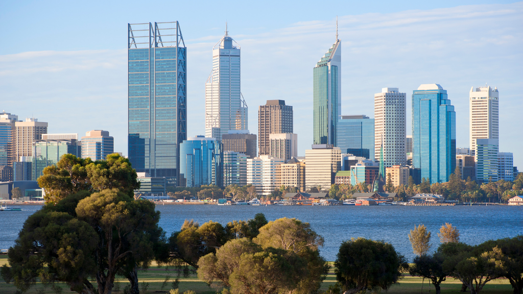 Perth 4 Days 3 Nights – Return Flights from Kuching Included
