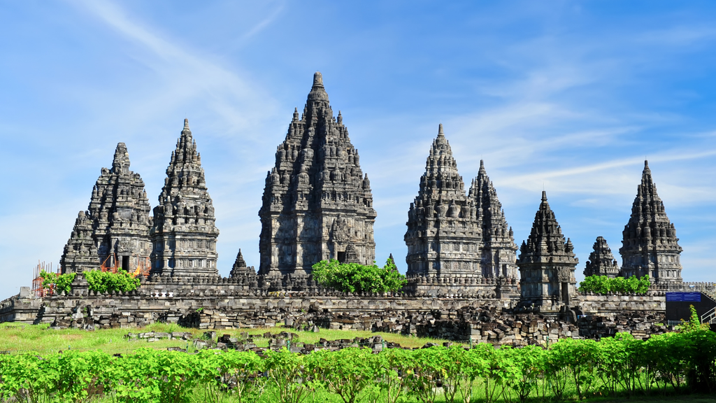6D5N Jakarta & Yogyakarta Tour Package from Kuching | Discover Java's Cultural Heritage