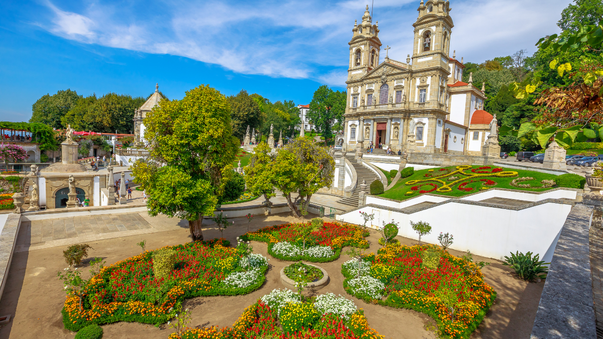 6D5N Northern Portugal with Lisbon Tour Package from Kuching or Kota Kinabalu