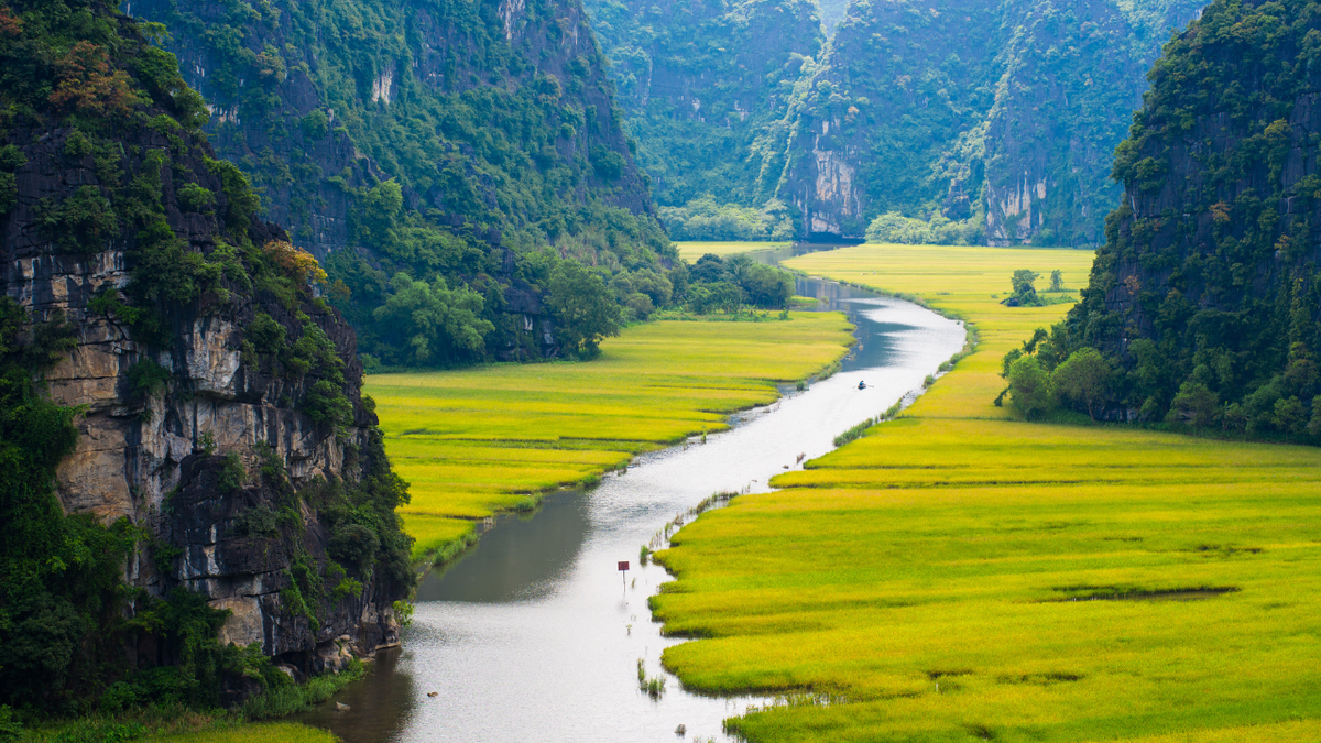 Hanoi, Halong Bay & Ninh Binh 5D4N