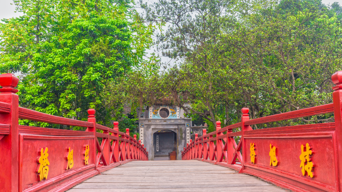 Hanoi, Halong Bay & Ninh Binh 5D4N