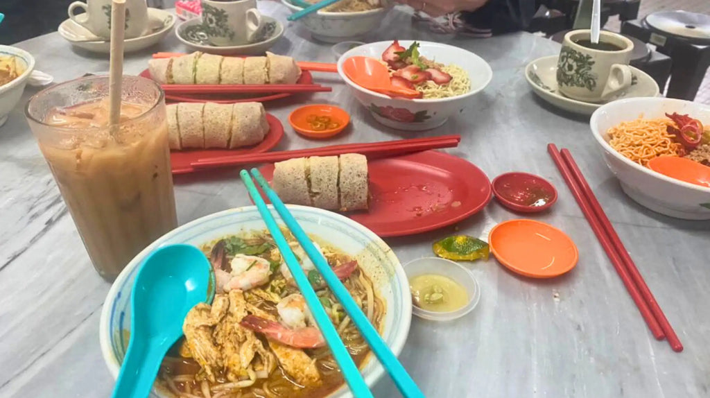 Nomadic Bites: Kuching Food Crawl