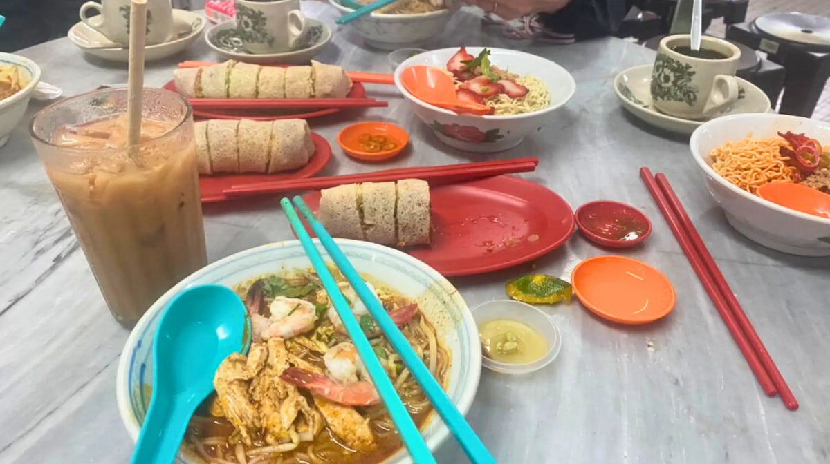 Nomadic Bites: Kuching Food Crawl