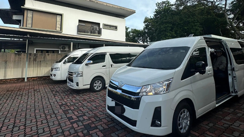 Nomadic Transport: Kuching Transfer Service