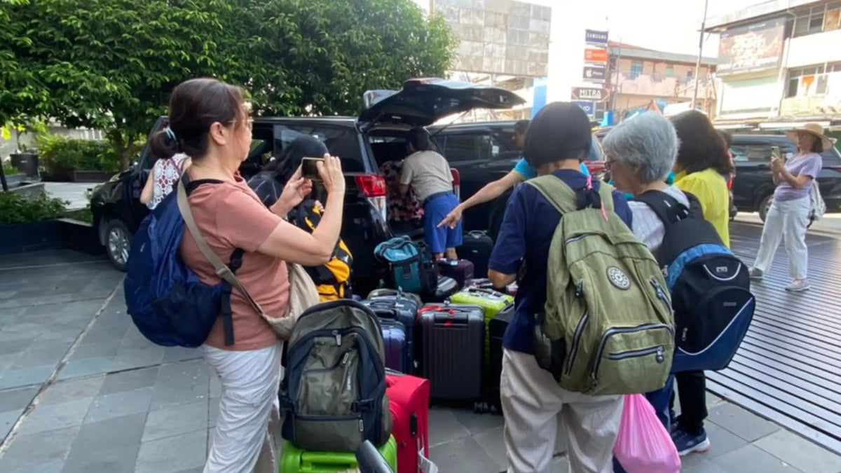 Nomadic Transport: Kuching Transfer Service